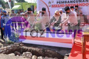 Waka Polri Letakan Batu Pertama Pembangunan Masjid di Kediri