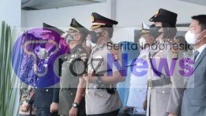 Kapolres Metro Jakarta Utara menerima ucapan selamat Hari Bhayangkara ke 76 dari Pangkolinlamil Laksda TNI Erwin S. Aldedharma, SE, MM, MS.
