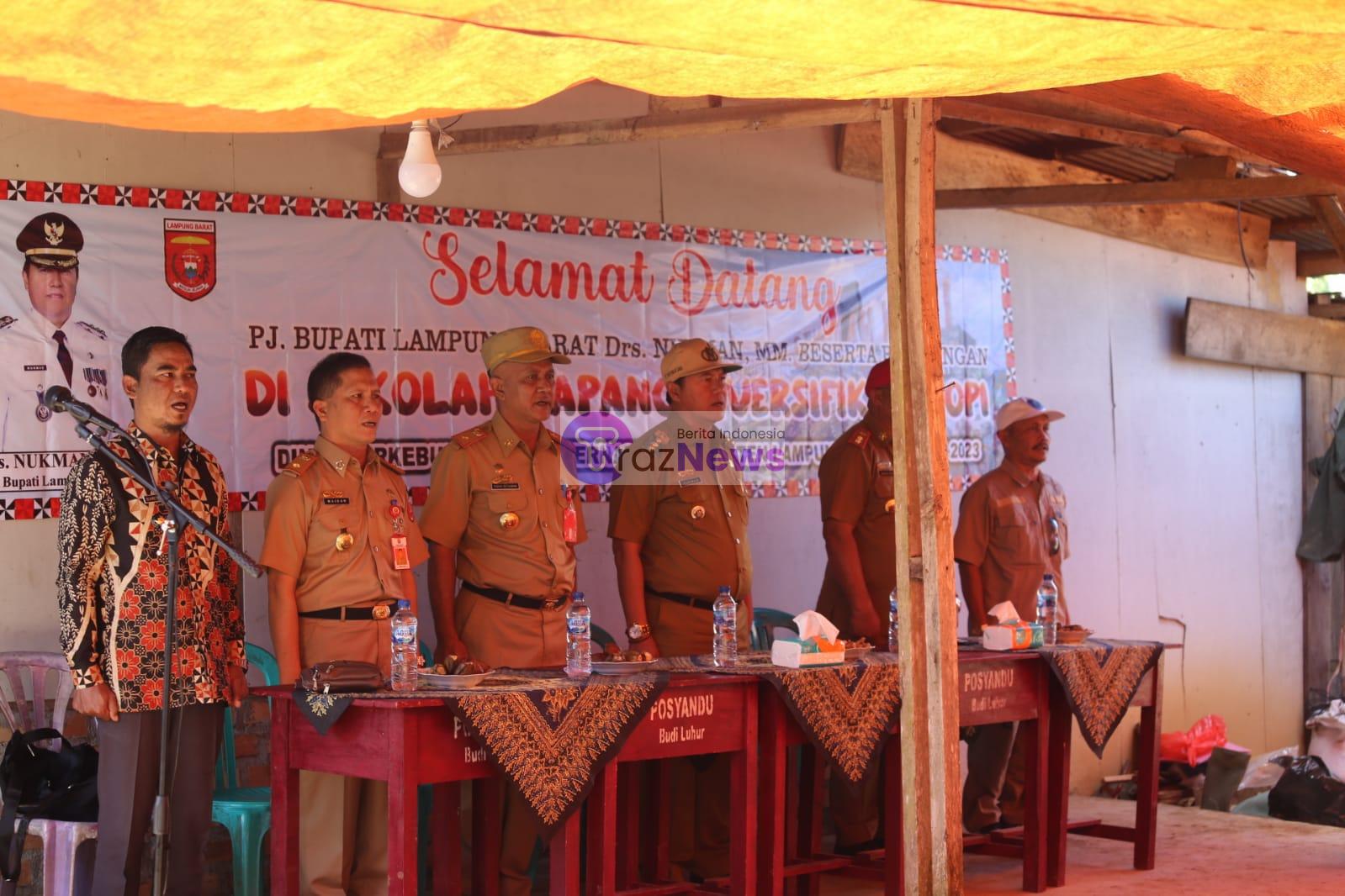 Disbunak Lambar Berikan Pelatihan Sekolah Lapang Masyarakat Di Way Tenong. 