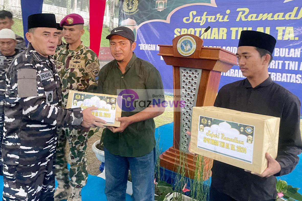 Hujan Deras Tidak Mengurangi Kekhidmatan Kegiatan Safari Ramadhan Spotmar TNI AL di Lanal Sabang