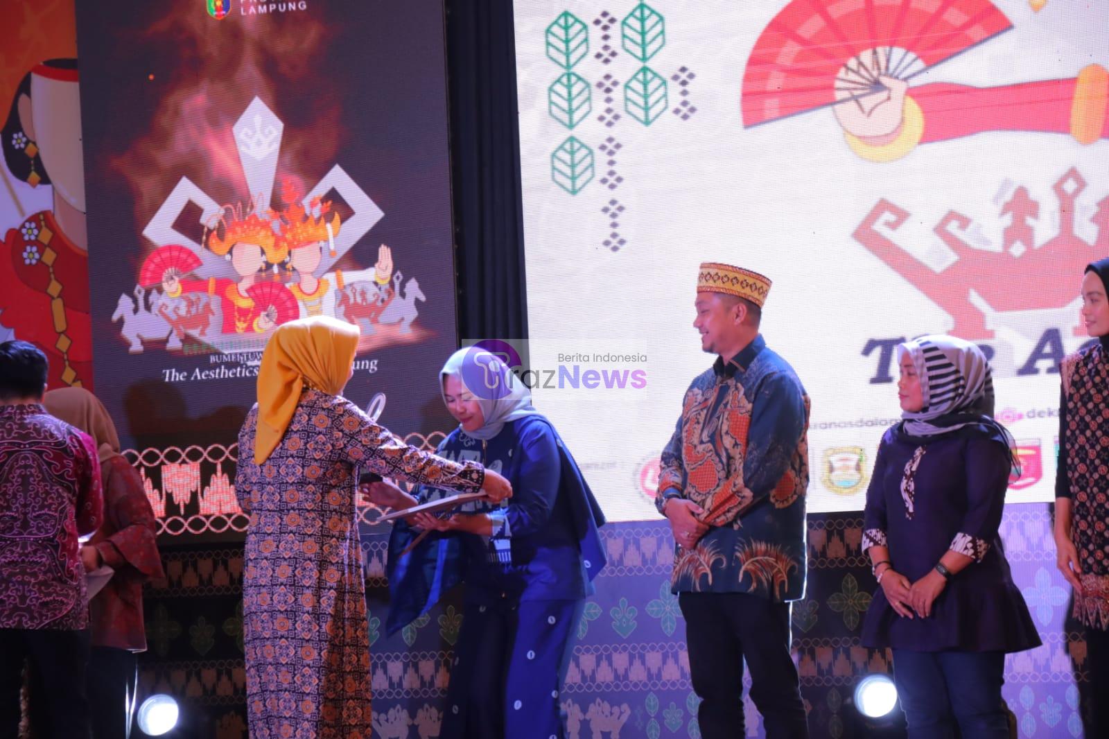 Bhayangkari Daerah Lampung meraih juara 1 Stand terbaik, di Event Lampung Craft 2024