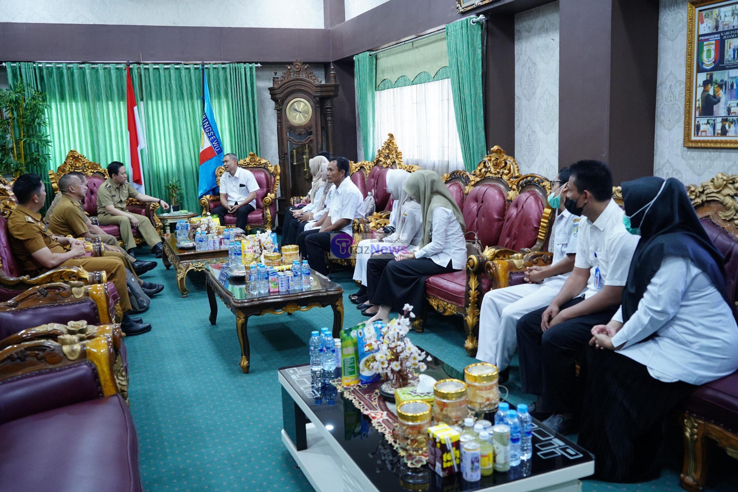 Audiensi dengan FKHN Pringsewu, Pj Bupati Marindo Kurniawan Tunjuk Dinkes Bantu Tuntaskan Pegawai Honorer Nakes Non Nakes