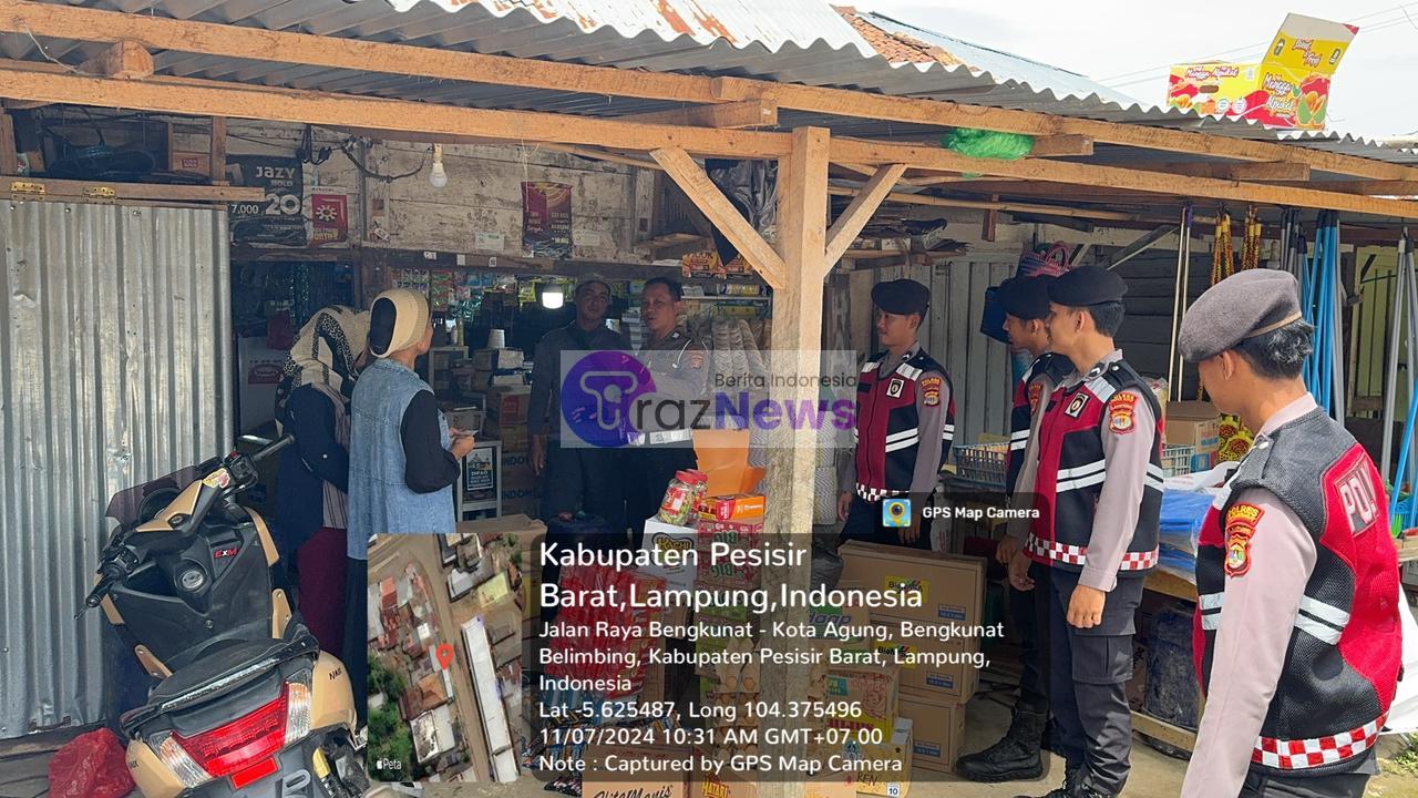 Cegah beredarnya uang palsu Polsek Bengkunat laksanakan patroli rutin 