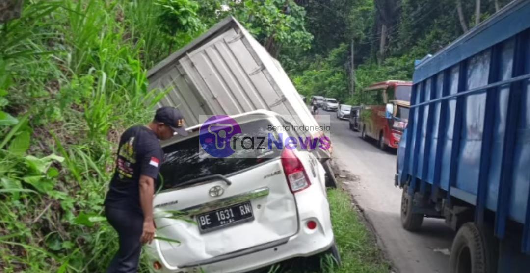 4 Kendaraan Terlibat Laka Beruntun di Jalur Wisata Pesawaran