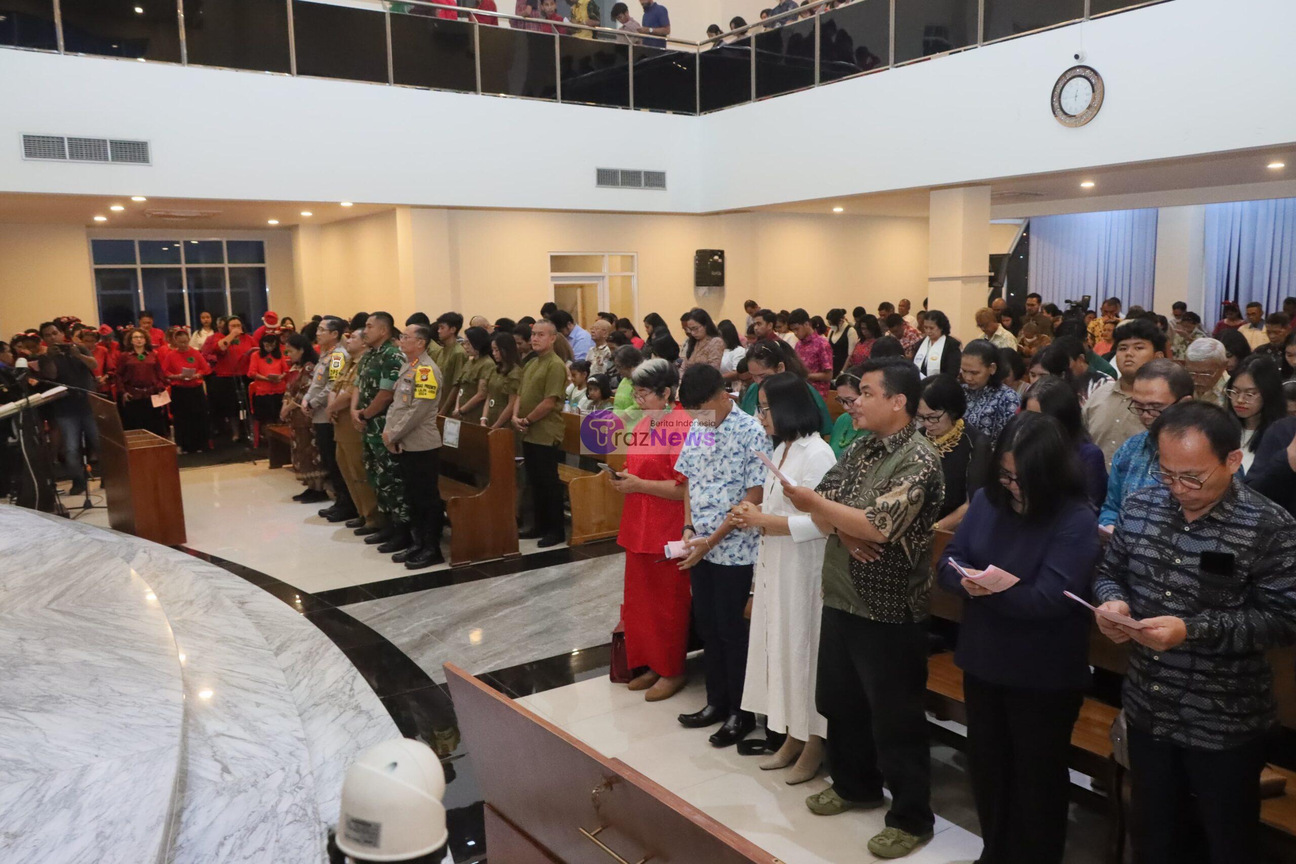 Kunjungan Forkopimko Jakarta Utara Dalam Rangka Monitoring Peribadatan Misa Malam Natal Di Gereja GPIB Jemaat Petra