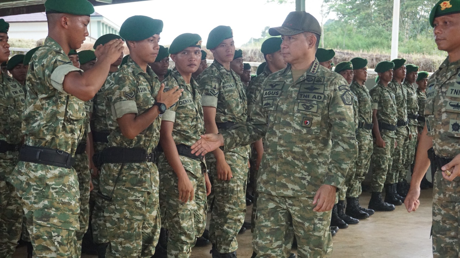 Panglima TNI Tinjau Yonif TP 940/Jaya Nagara di Subang, Jawa Barat