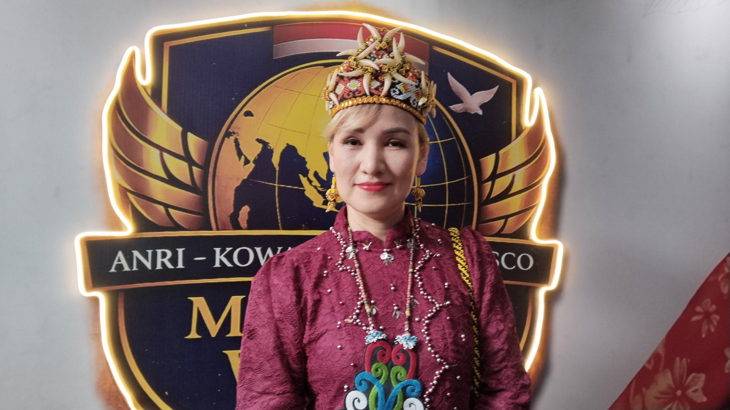 Perempuan Dayak Kalimantan Utara, Santi Oktaviani: Saatnya Wanita Indonesia Berkarya dan Wujudkan Mimpi