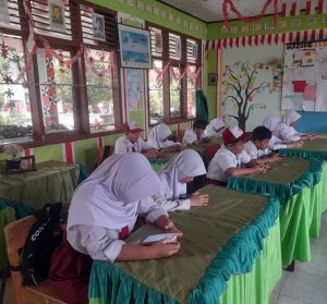 SDN 1 Sukapura Jadi Contoh UTS Digital di Lampung Barat