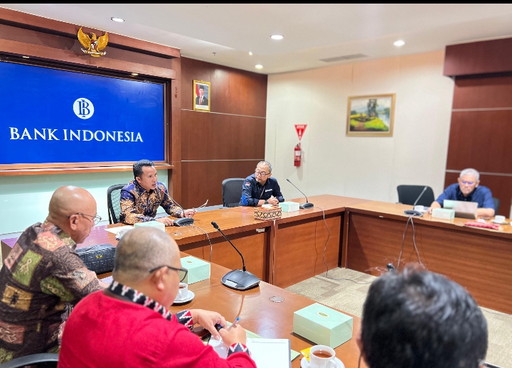 Bupati Lambar Sambangi BI, Dorong CSR Untuk Tingkatkan Daya Saing Kopi Robusta dan Kakao.