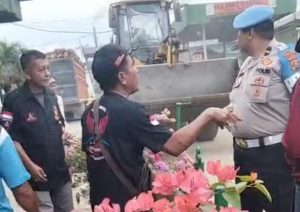 Diduga Lintangkan Truk di Jalur Antrean Buah Sawit, MS Picu Keributan di PMKS PT HSJ