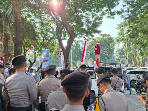 Moratorium Dapur MBG Dinilai Hambat Ekonomi Rakyat, Massa Desak BGN Beri Kepastian