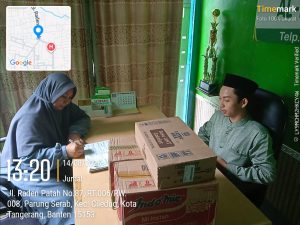 Jumat Berkah Di Tangerang: FWJ Indonesia Santuni Yayasan Dan Pengguna Jalan