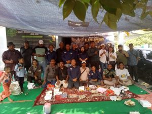 Pererat Silaturahmi, Anniversary ke-1 Alap-Alap News Group Dirangkai Santunan Yatim