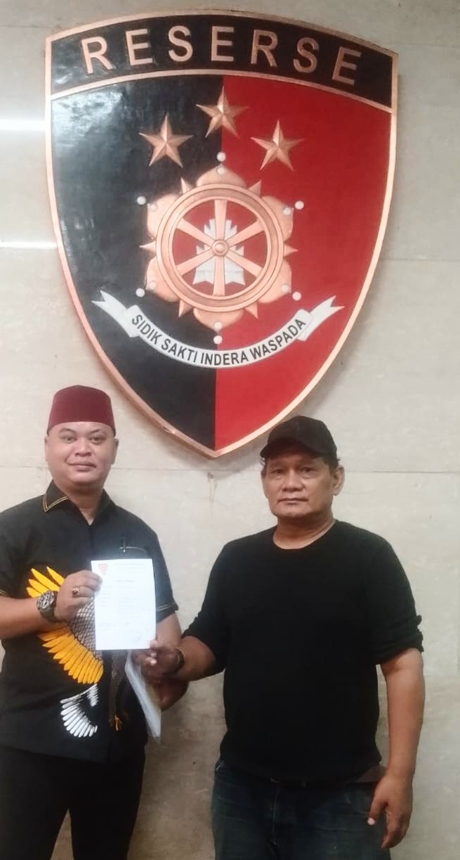 Pengacara Peci Merah Dampingi Endang Sutisna(Bray) Adukan Dugaan Pelanggaran SOP Dan Adminitrasi Polsek Johar Baru ke Bareskrim polri