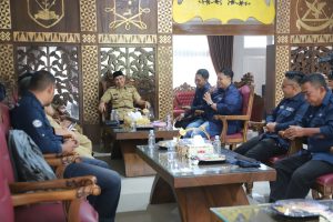 Bupati Parosil Dukung Podcast IJTI untuk Promosikan Potensi Lampung Barat