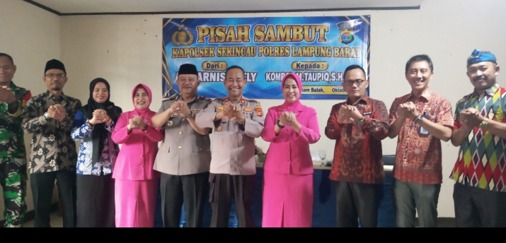 Temu Pamit : Kapolsek Sekincau, AKP Arnis Daely Serahkan Tugas kepada Kompol M. Taufiq, S.H., M.H.